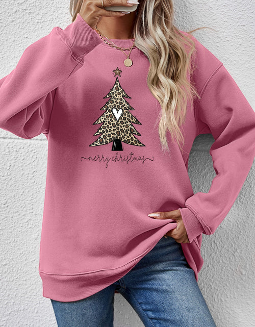 Load image into Gallery viewer, Christmas Tree Graphic Long Sleeve Sweatshirt
