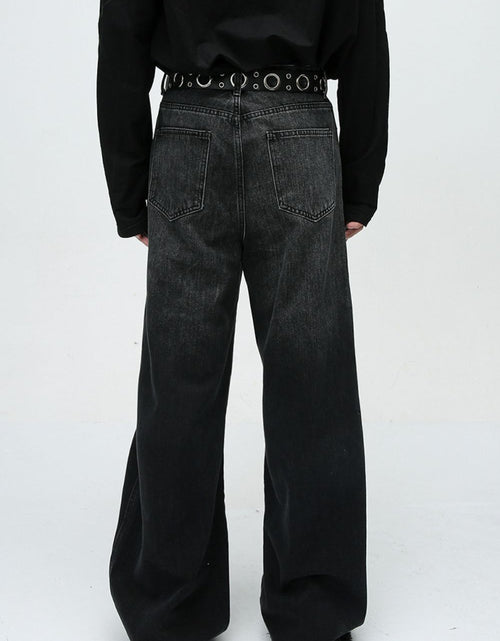 Load image into Gallery viewer, Raw Hem Jeans with Pockets
