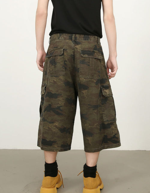 Load image into Gallery viewer, Men's Camouflage Wide Leg Cargo Jeans
