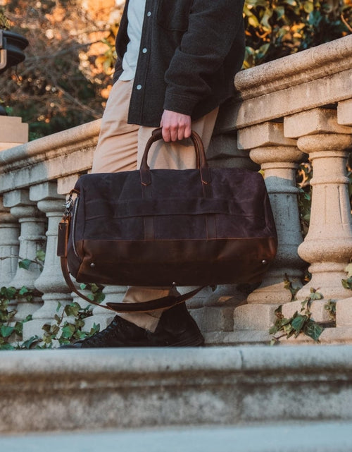 Load image into Gallery viewer, Weekender Bag
