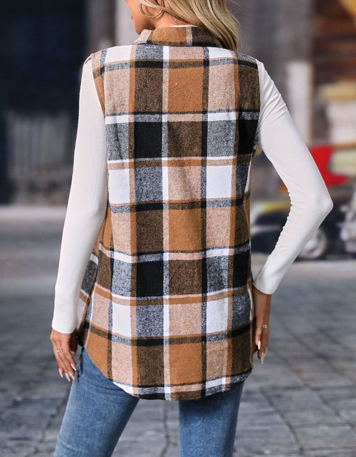 Load image into Gallery viewer, Plaid Button Up Vest Coat
