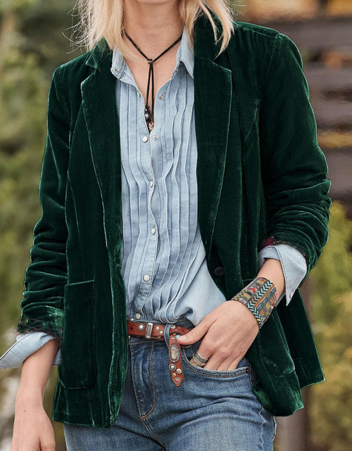 Load image into Gallery viewer, Pocketed Button Up Lapel Collar Blazer
