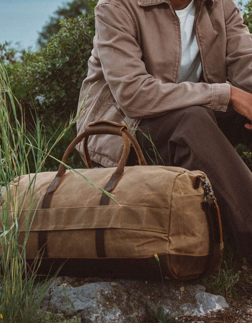 Load image into Gallery viewer, Weekender Bag
