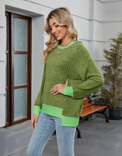 Load image into Gallery viewer, Contrast Trim Round Neck Long Sleeve T-Shirt
