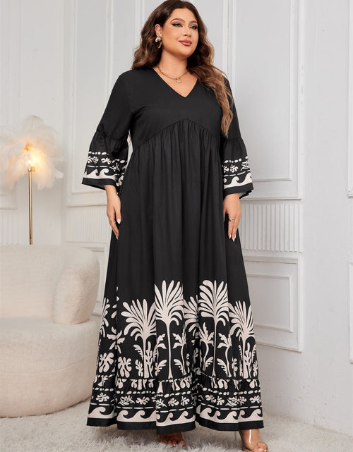 Load image into Gallery viewer, Honey Plus Size Printed V-Neck Long Sleeve Maxi Dress
