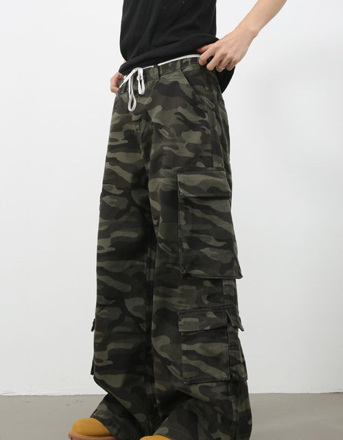 Load image into Gallery viewer, Men's Camouflage Wide Leg Jeans with Cargo Pockets
