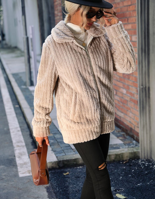Load image into Gallery viewer, Zip-Up Collared Ribbed Jacket
