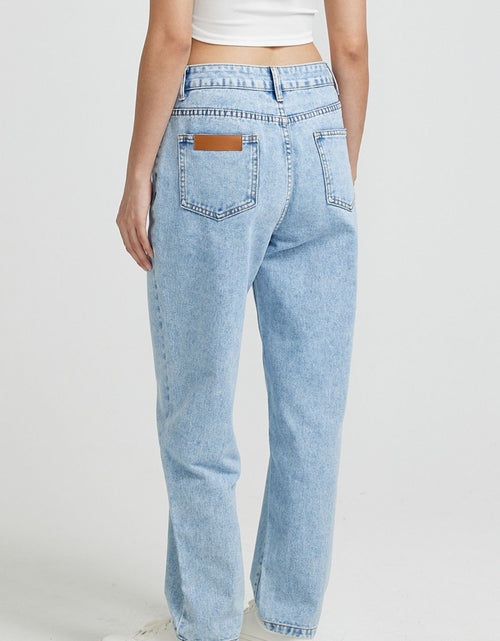 Load image into Gallery viewer, Pocketed Straight Leg Jeans
