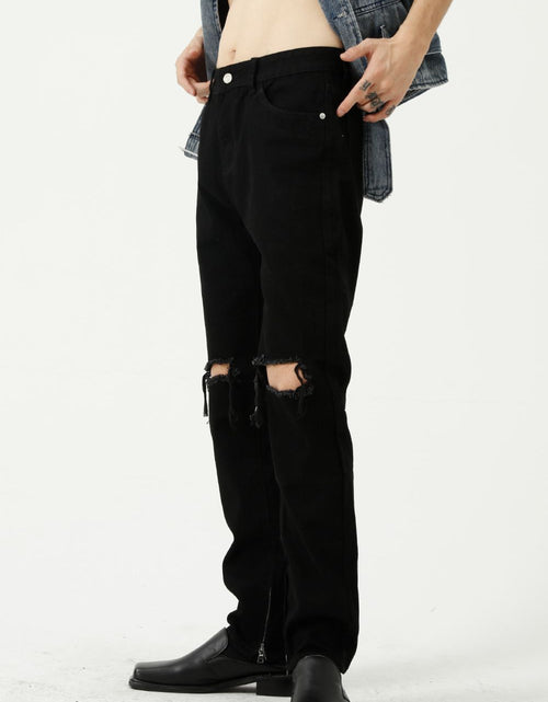 Load image into Gallery viewer, Distressed Mid Rise Jeans with Pockets
