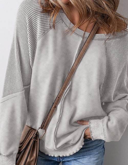 Load image into Gallery viewer, Exposed Seam Long Sleeve Sweatshirt
