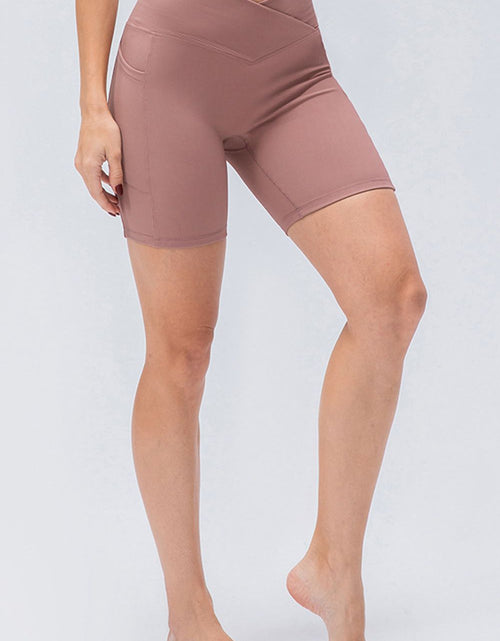 Load image into Gallery viewer, Slim Fit V-Waistband Sports Shorts

