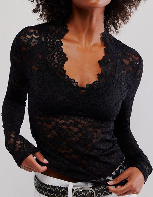 Load image into Gallery viewer, V-Neck Long Sleeve Lace Top

