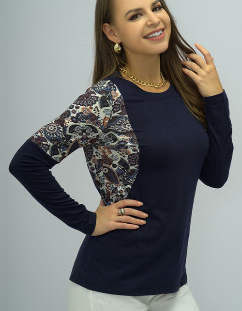 Load image into Gallery viewer, Shiny Round Neck Printed Shoulder Tee
