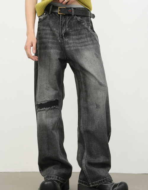 Load image into Gallery viewer, Men's Distressed Jeans with Pockets
