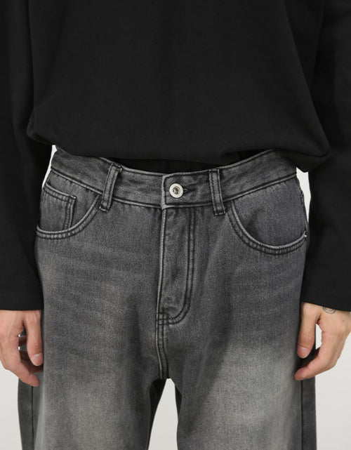 Load image into Gallery viewer, Men's Loose Fit Jeans with Pockets
