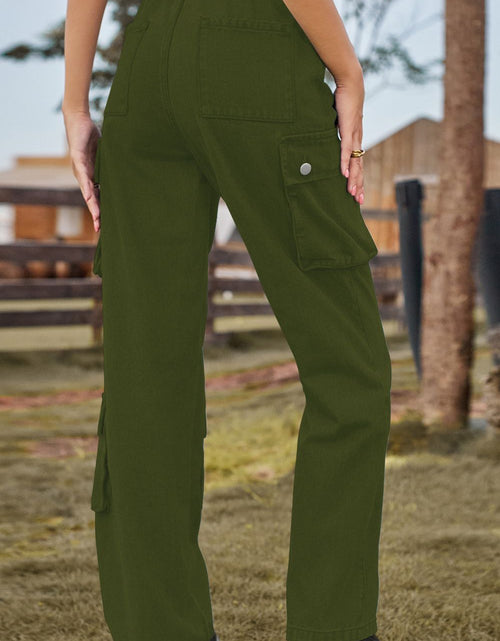 Load image into Gallery viewer, Loose Fit Long Jeans with Pockets
