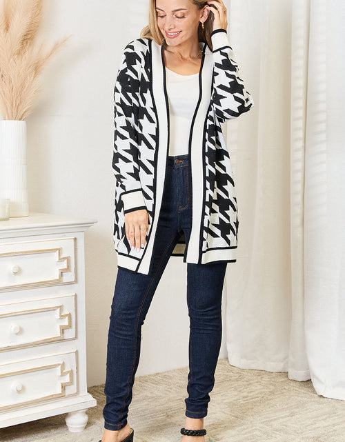 Load image into Gallery viewer, Mandy Woven Right Houndstooth Open Front Longline Cardigan
