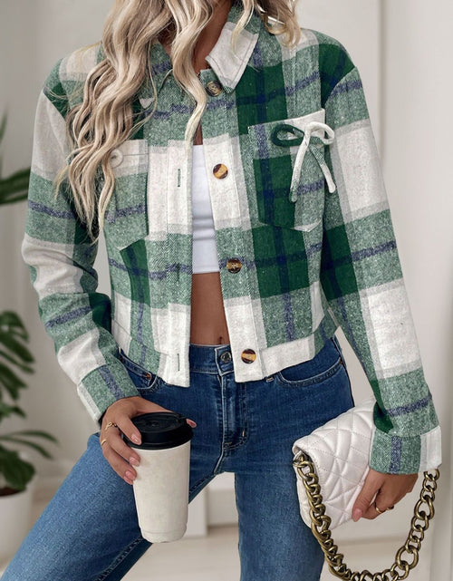 Load image into Gallery viewer, Perfee Color Block Button Up Jacket
