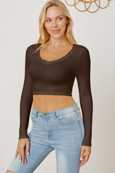 Load image into Gallery viewer, Round Neck Long Sleeve Cropped T-Shirt
