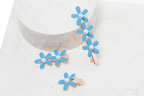 Load image into Gallery viewer, NuMe Flower Hair Clip Set by NuMe
