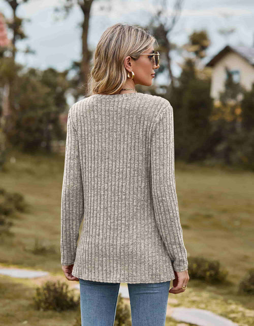 Load image into Gallery viewer, Ribbed Round Neck Long Sleeve Tee
