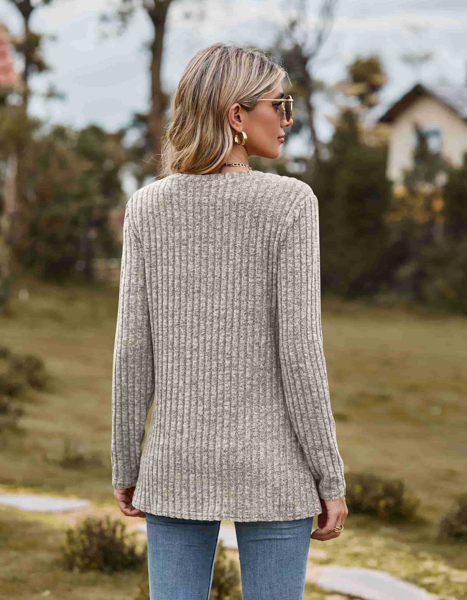 Ribbed Round Neck Long Sleeve Tee