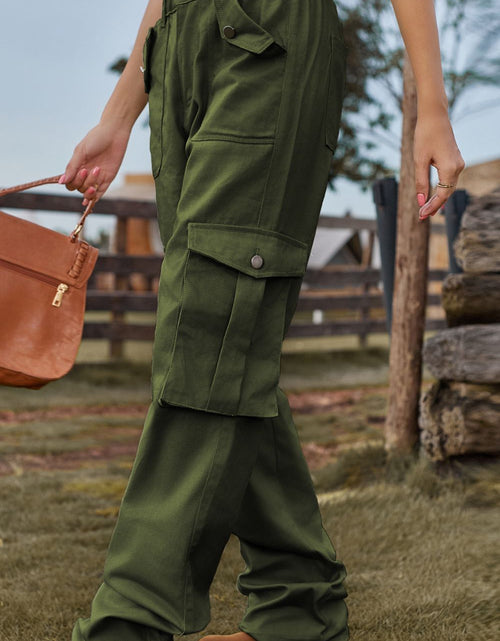 Load image into Gallery viewer, Loose Fit Long Jeans with Pockets
