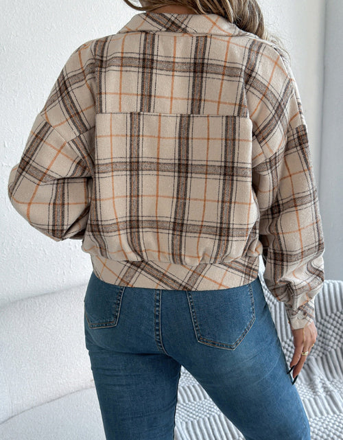 Load image into Gallery viewer, Plaid Button Up Long Sleeve Jacket
