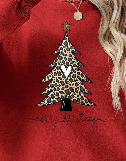 Load image into Gallery viewer, Christmas Tree Graphic Long Sleeve Sweatshirt

