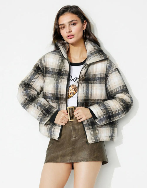 Load image into Gallery viewer, Plaid Zip Up Long Sleeve Jacket
