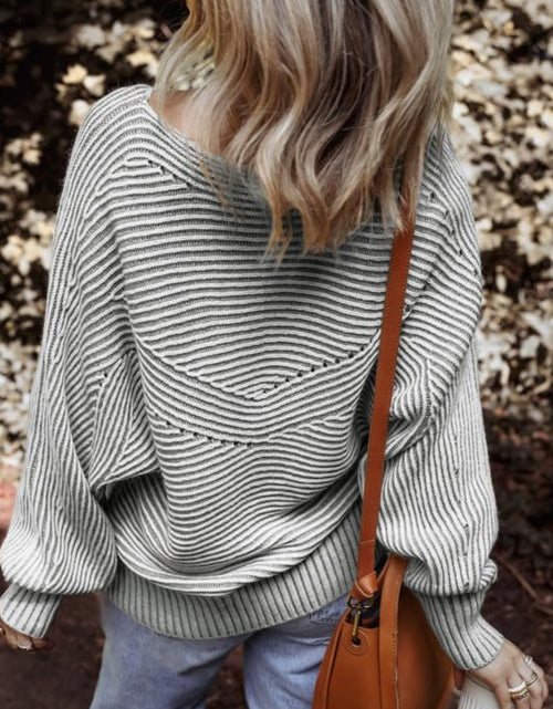 Load image into Gallery viewer, Textured Striped Round Neck Long Sleeve Top
