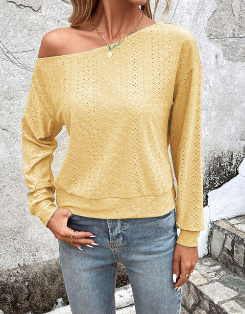 Load image into Gallery viewer, Eyelet Dropped Shoulder Blouse
