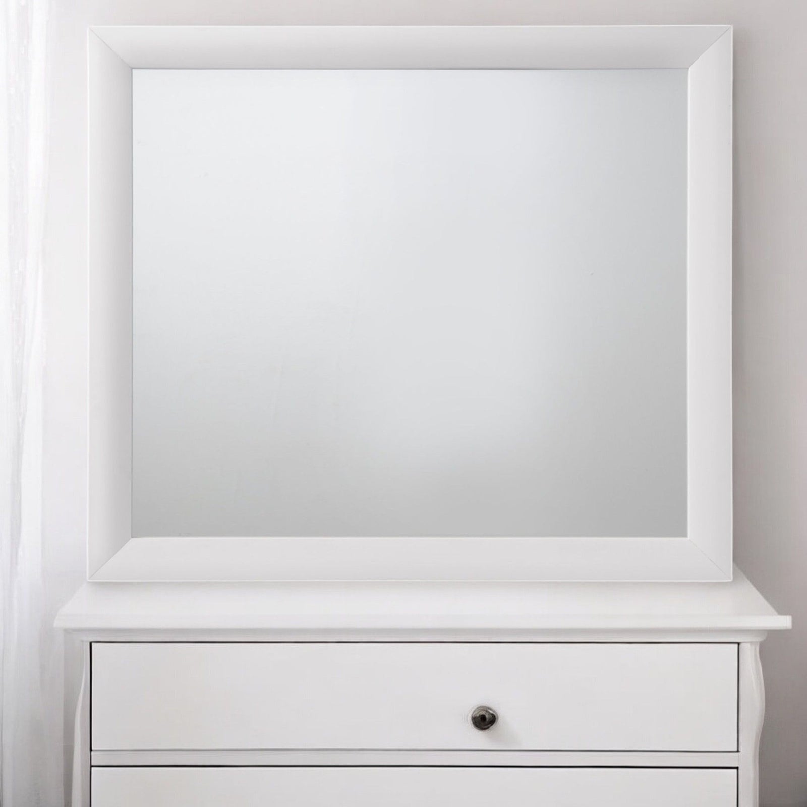 Ireland - Contemporary Design Mirror by Couch.com