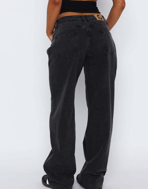 Load image into Gallery viewer, Wide Leg Jeans with Pockets
