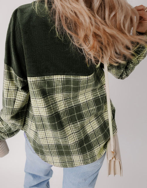Load image into Gallery viewer, Snap Down Collared Neck Plaid Shacket
