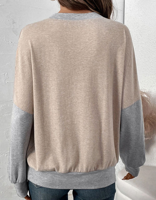 Load image into Gallery viewer, Perfee Contrast Round Neck Long Sleeve T-Shirt
