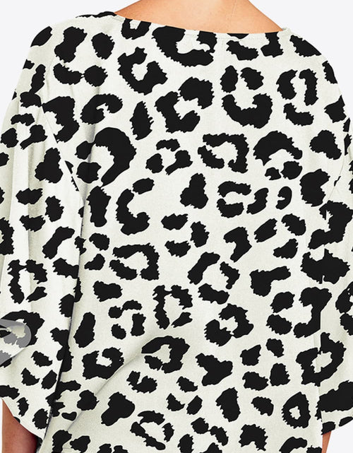 Load image into Gallery viewer, Shiny Printed Deep V Tie Hem Blouse
