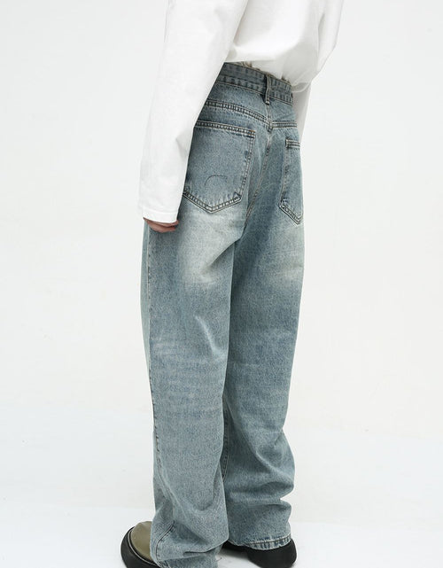 Load image into Gallery viewer, Mid Rise Jeans with Pockets
