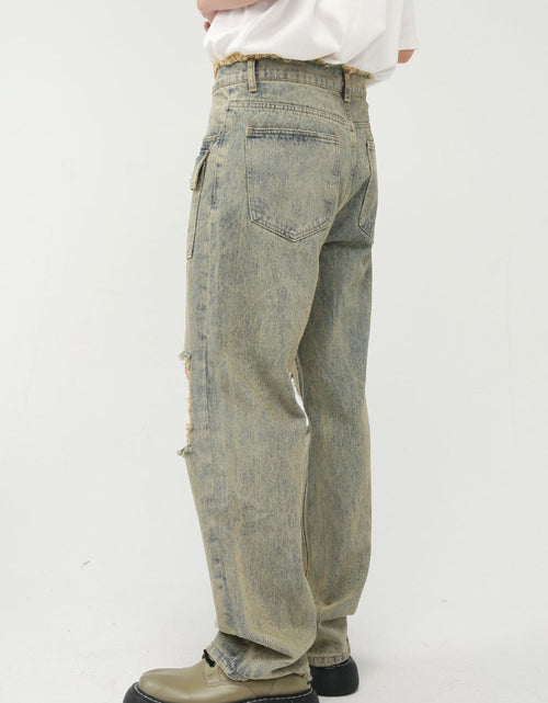 Load image into Gallery viewer, Raw Hem Distressed Jeans
