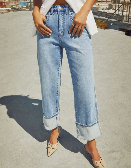 Load image into Gallery viewer, High Waisted Straight Leg Rolled Jeans
