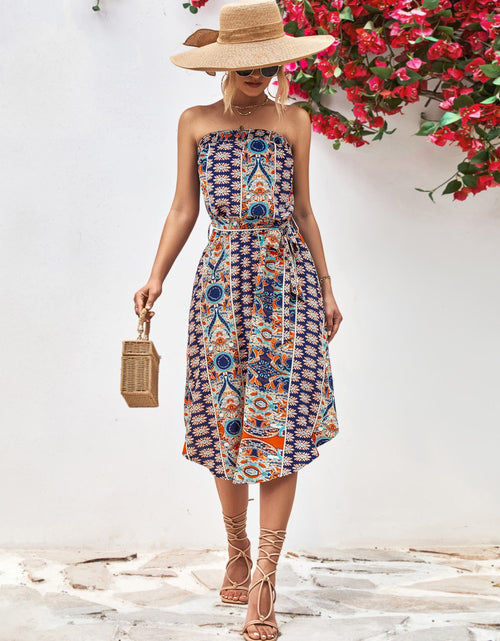 Load image into Gallery viewer, Printed Strapless Tie Belt Dress
