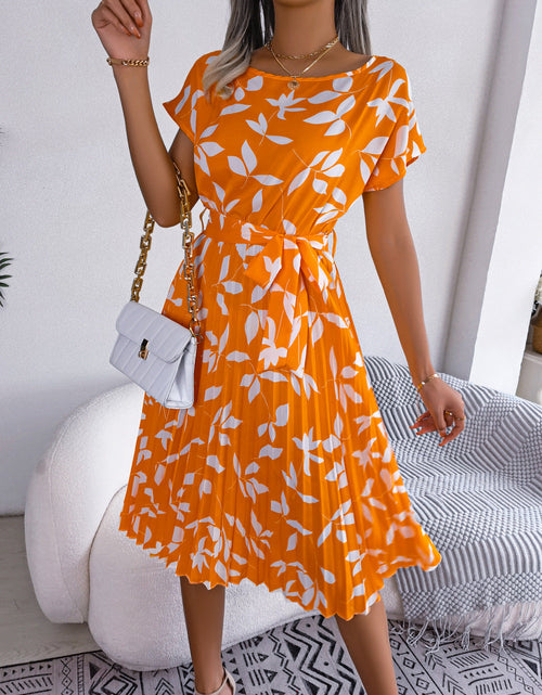Load image into Gallery viewer, Printed Round Neck Short Sleeve Pleated Dress
