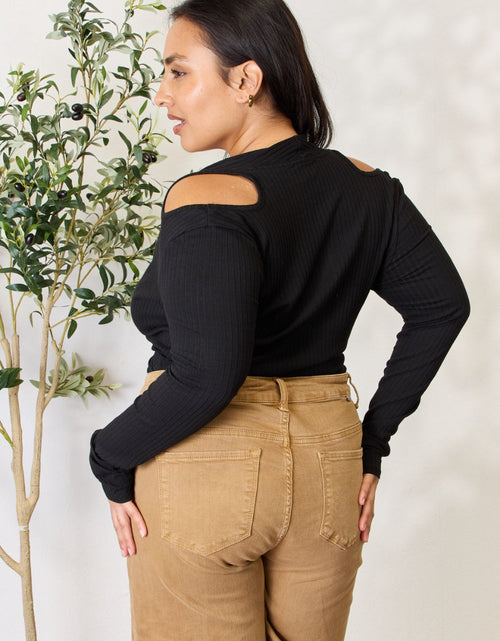 Load image into Gallery viewer, Culture Code Full Size Ribbed Surplice Cold Shoulder Top
