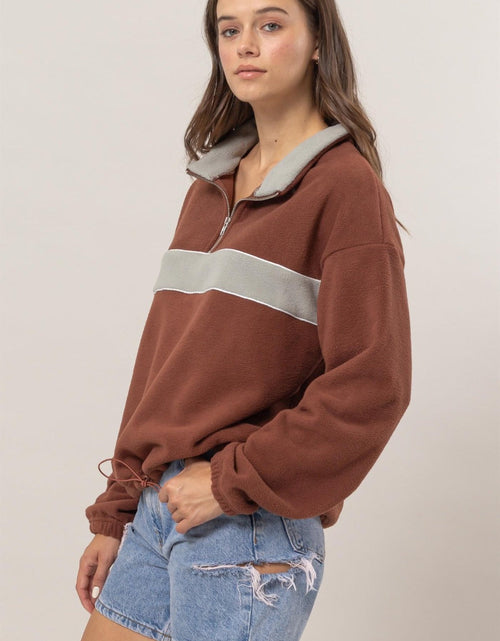 Load image into Gallery viewer, HYFVE Fleece Color Block Half Zip Sweatshirt
