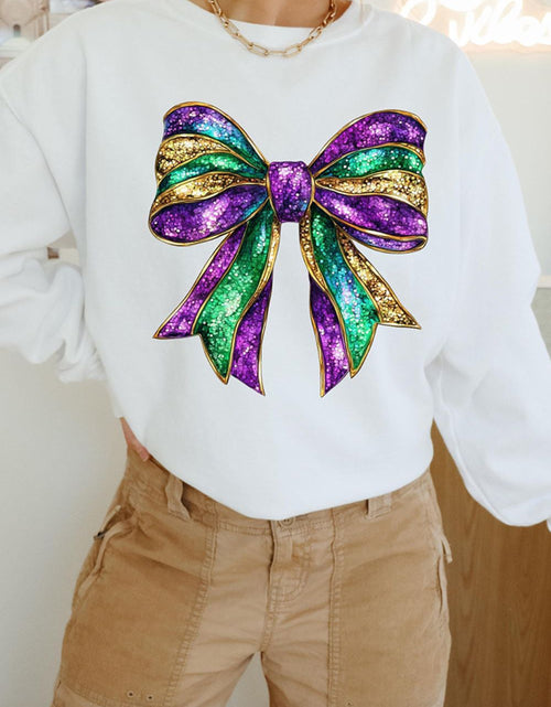 Load image into Gallery viewer, Bow Round Neck Long Sleeve Sweatshirt
