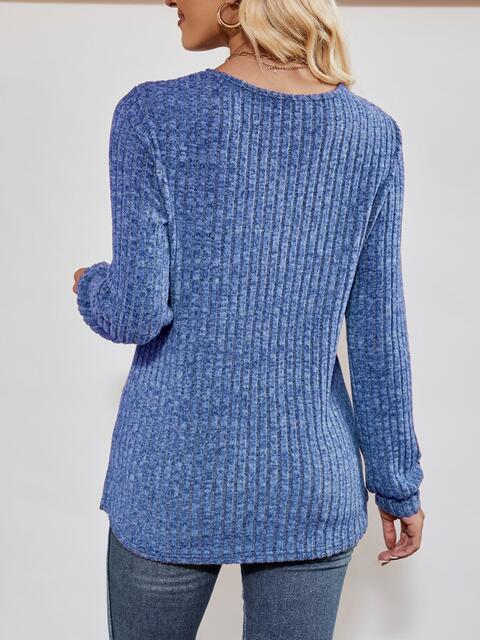 Load image into Gallery viewer, V-Neck Ribbed Long Sleeve Top
