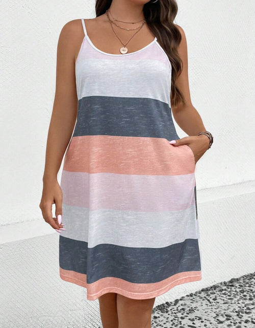Load image into Gallery viewer, Plus Size Color Block Scoop Neck Mini Dress
