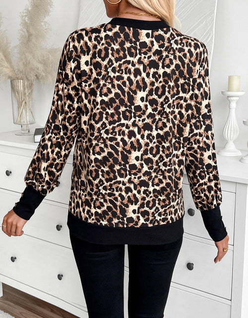 Load image into Gallery viewer, Leopard V-Neck Long Sleeve T-Shirt
