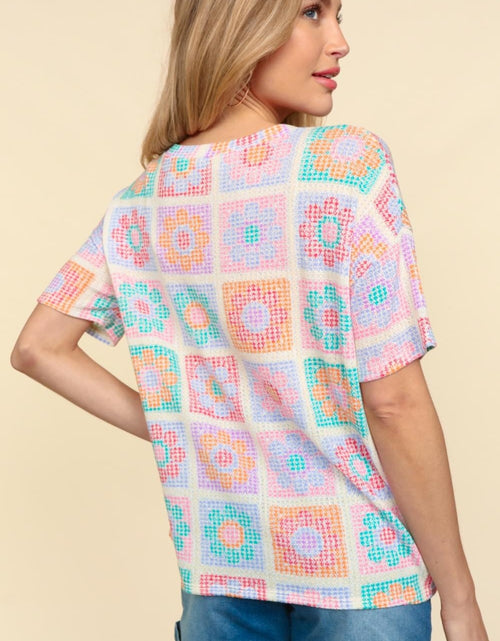 Load image into Gallery viewer, Haptics Flower Print Round Neck Short Sleeve T-Shirt
