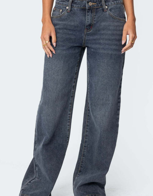 Load image into Gallery viewer, Wide Leg Jeans with Pockets
